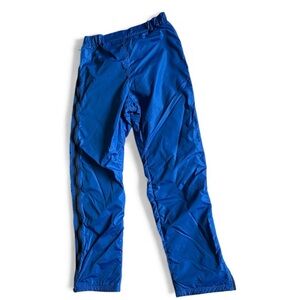 Patagonia women’s snow or winter pants insulated S/M blue colour side zipper